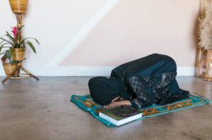 Contoh Shalat Sunnah Ghairu Muakkad, Beserta Perbedaan Shalat Sunnah Muakkad
