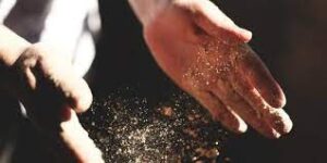 Tayamum Dilakukan Dengan Menggunakan Apa Ini Penjelasannya